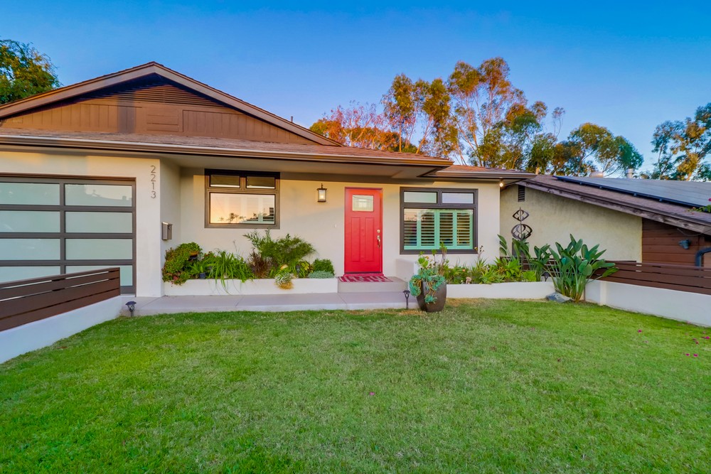 Virtual tour photo 76 of 92 for 2213 Westland Avenue