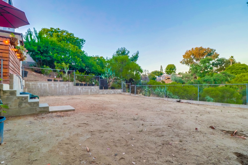 Virtual tour photo 90 of 92 for 2213 Westland Avenue