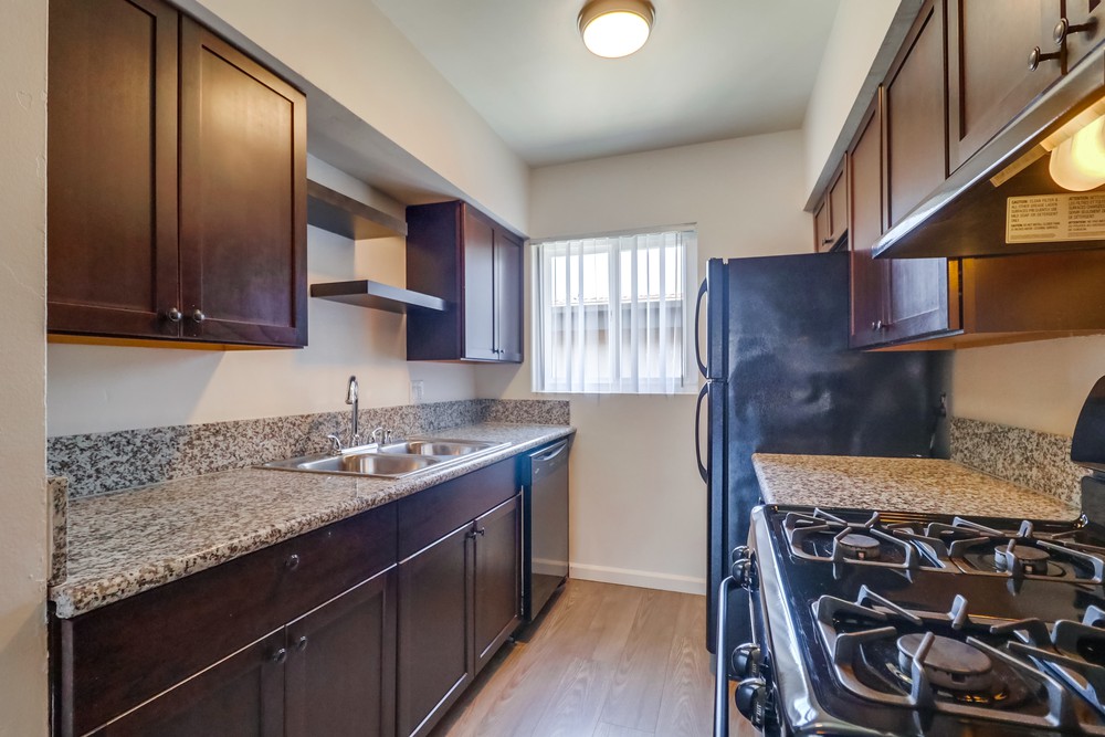 Virtual tour photo 17 of 29 for 2214 1/2 Grand Ave