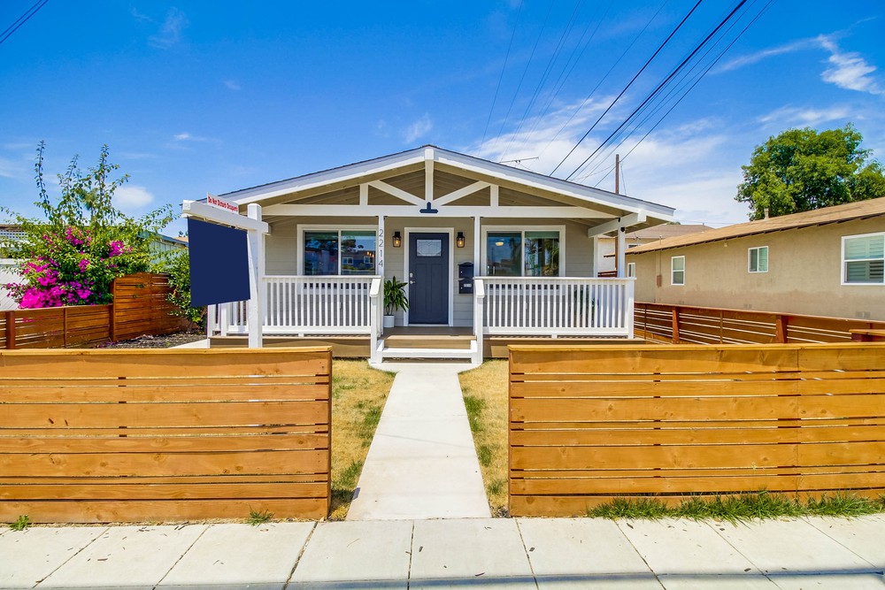 Virtual tour photo 3 of 60 for 2214 31st St