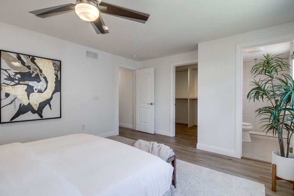Virtual tour photo 34 of 60 for 2214 31st St