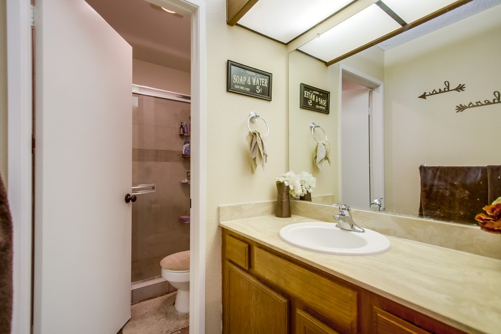 Virtual tour photo 32 of 60 for 2214 Lieder Dr