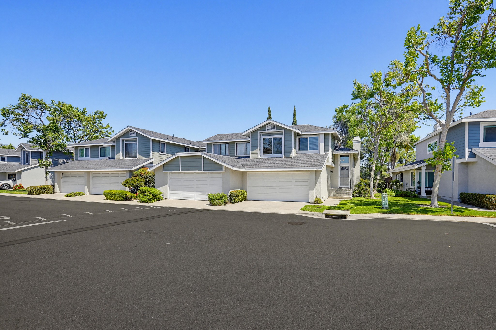 Virtual tour photo 55 of 76 for 22166 Summit Hill Dr #1