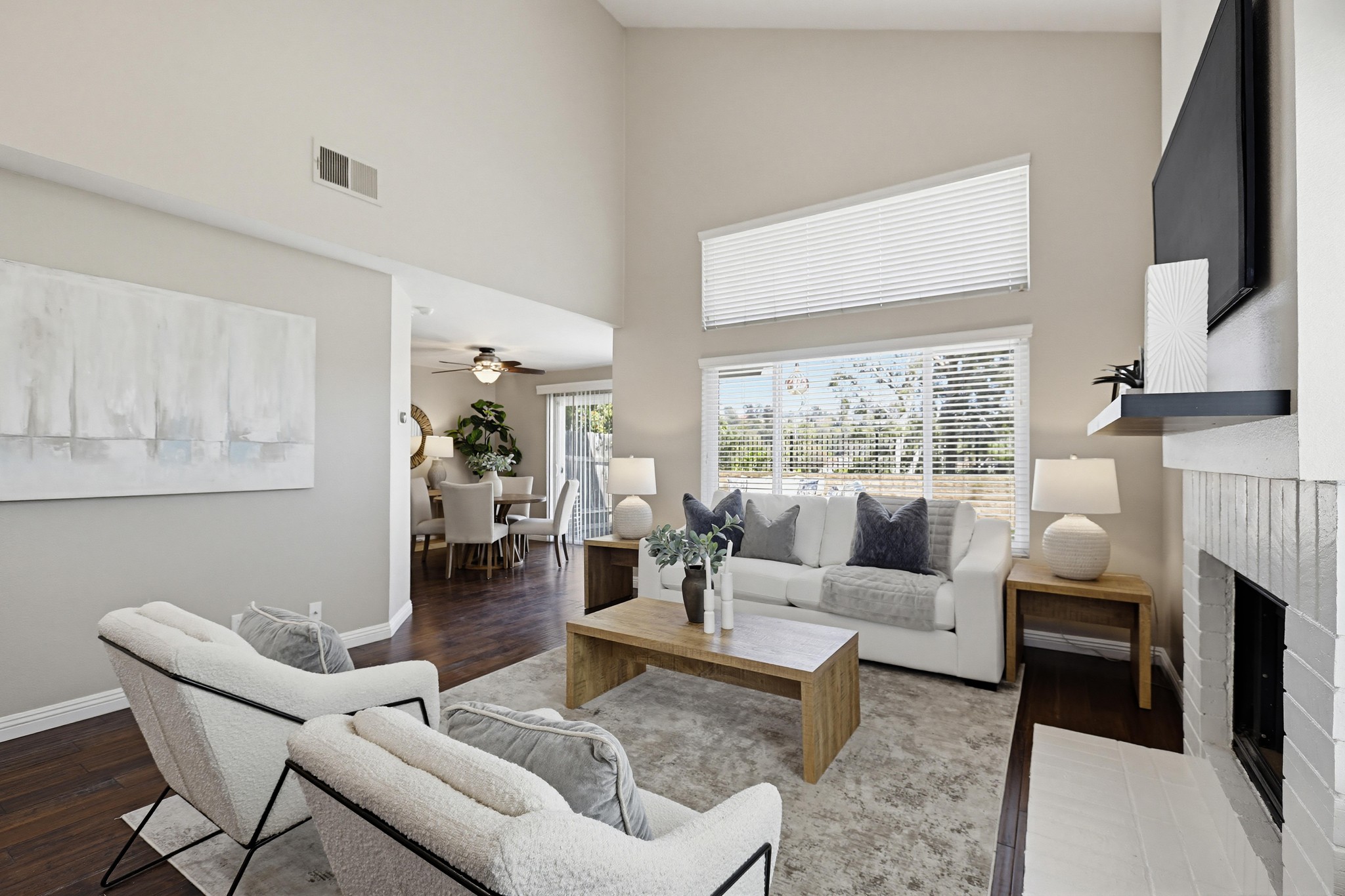Virtual tour photo 6 of 76 for 22166 Summit Hill Dr #1