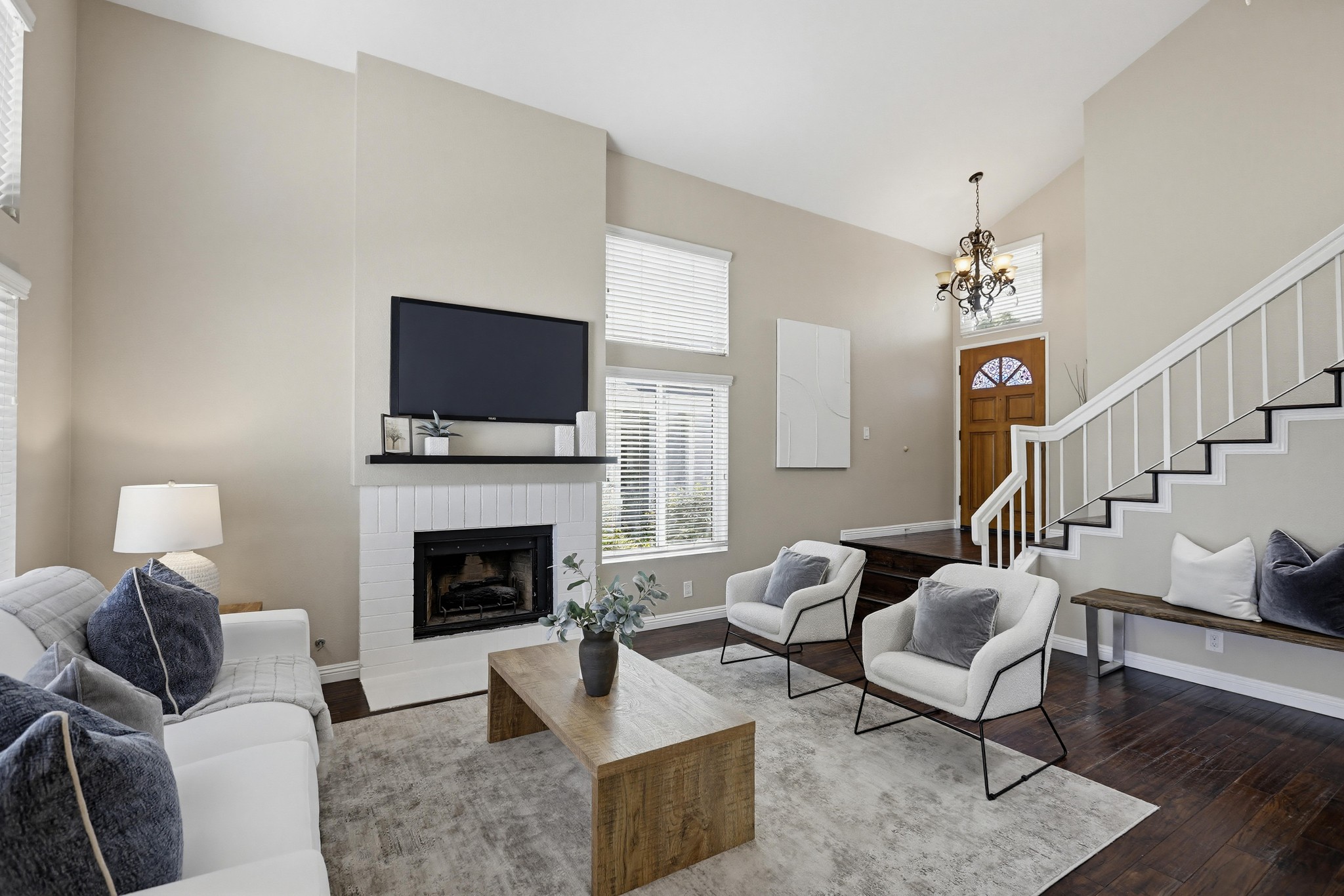 Virtual tour photo 10 of 76 for 22166 Summit Hill Dr #1