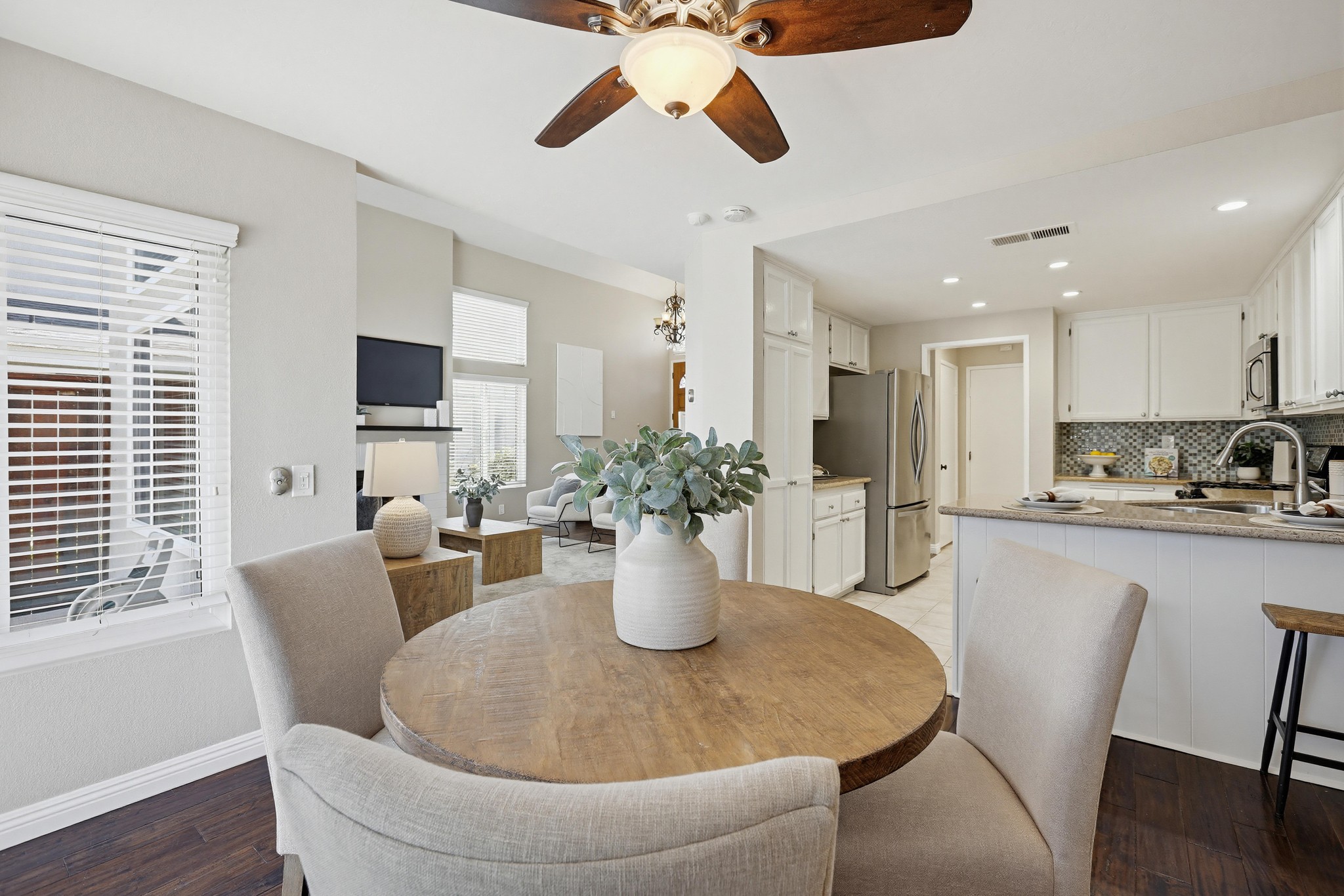 Virtual tour photo 16 of 76 for 22166 Summit Hill Dr #1