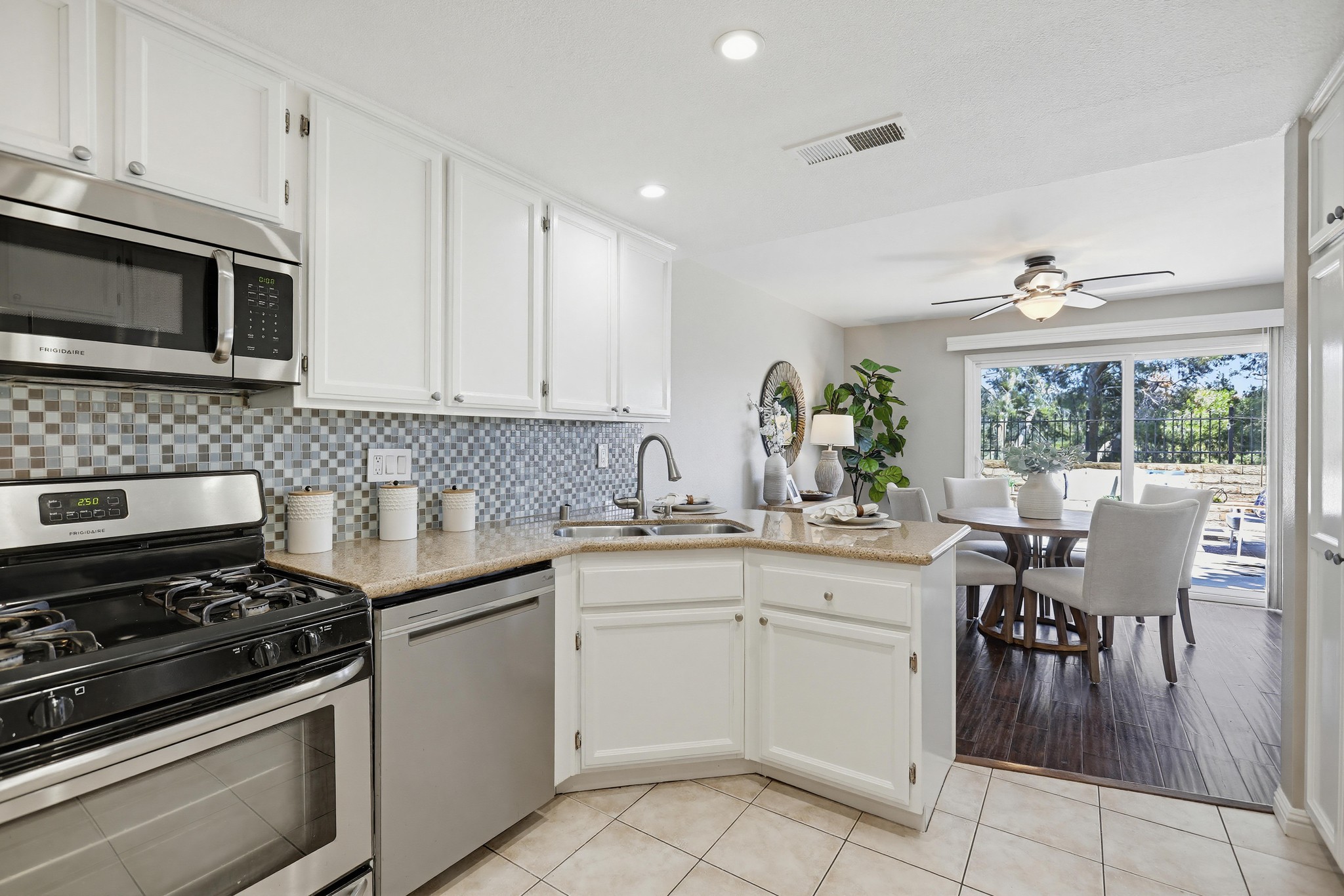 Virtual tour photo 22 of 76 for 22166 Summit Hill Dr #1