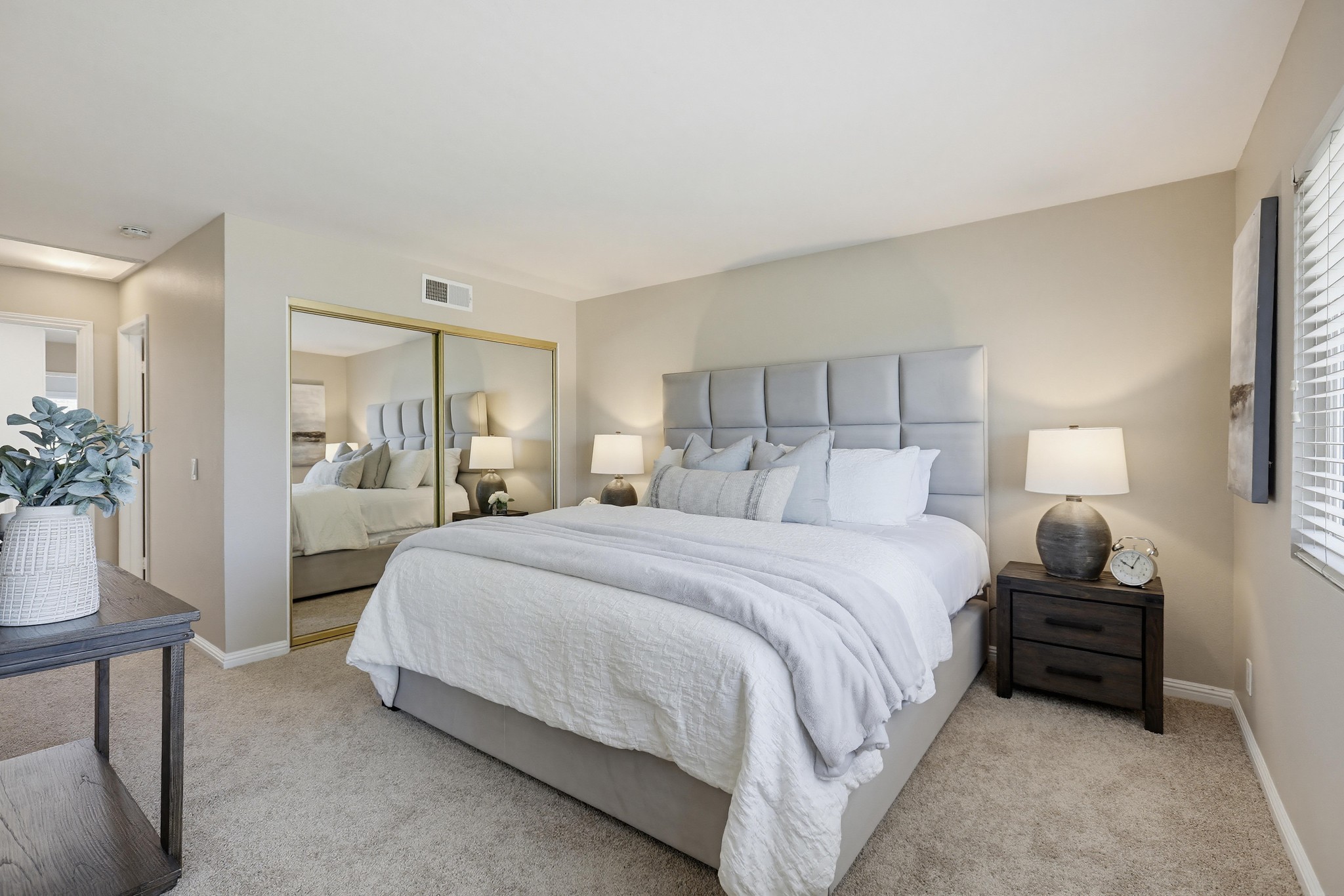 Virtual tour photo 30 of 76 for 22166 Summit Hill Dr #1