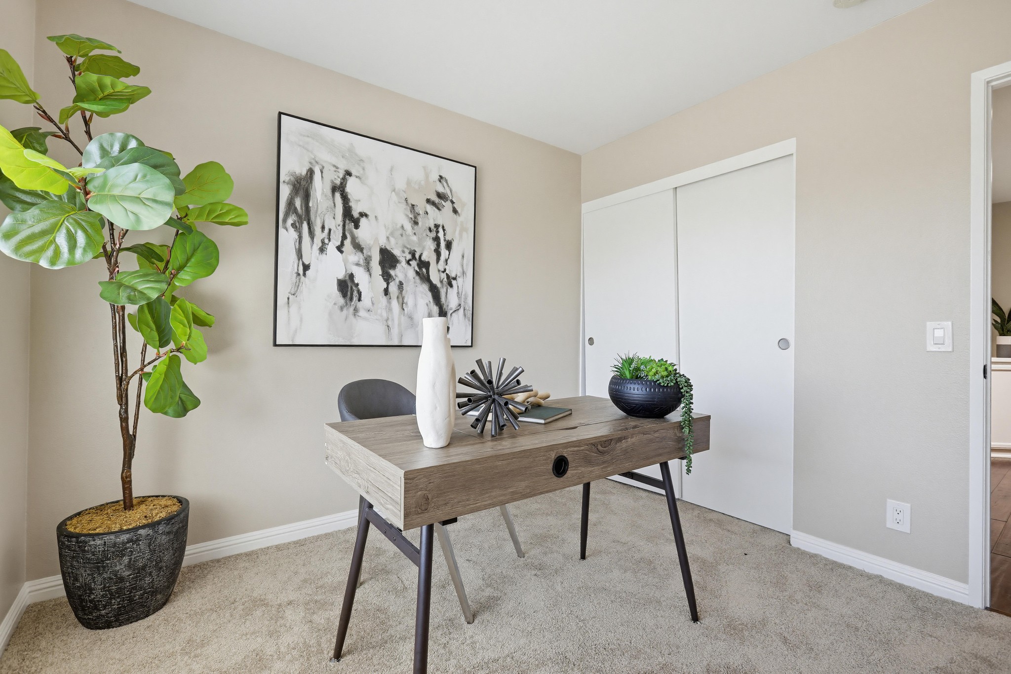Virtual tour photo 42 of 76 for 22166 Summit Hill Dr #1