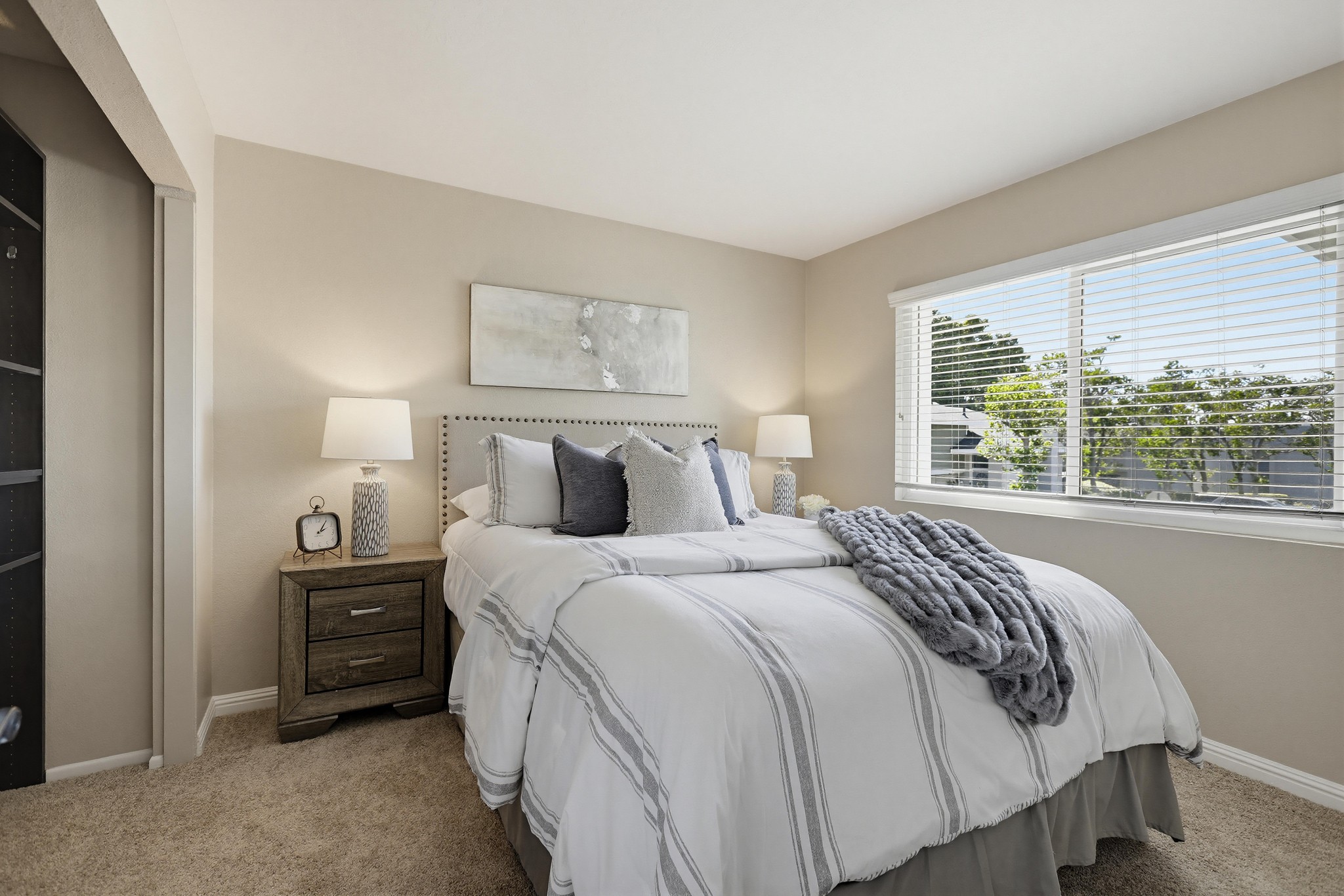 Virtual tour photo 36 of 76 for 22166 Summit Hill Dr #1