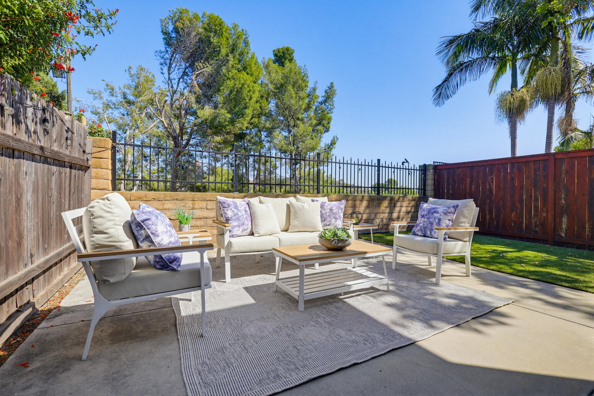 Virtual tour photo 49 of 76 for 22166 Summit Hill Dr #1