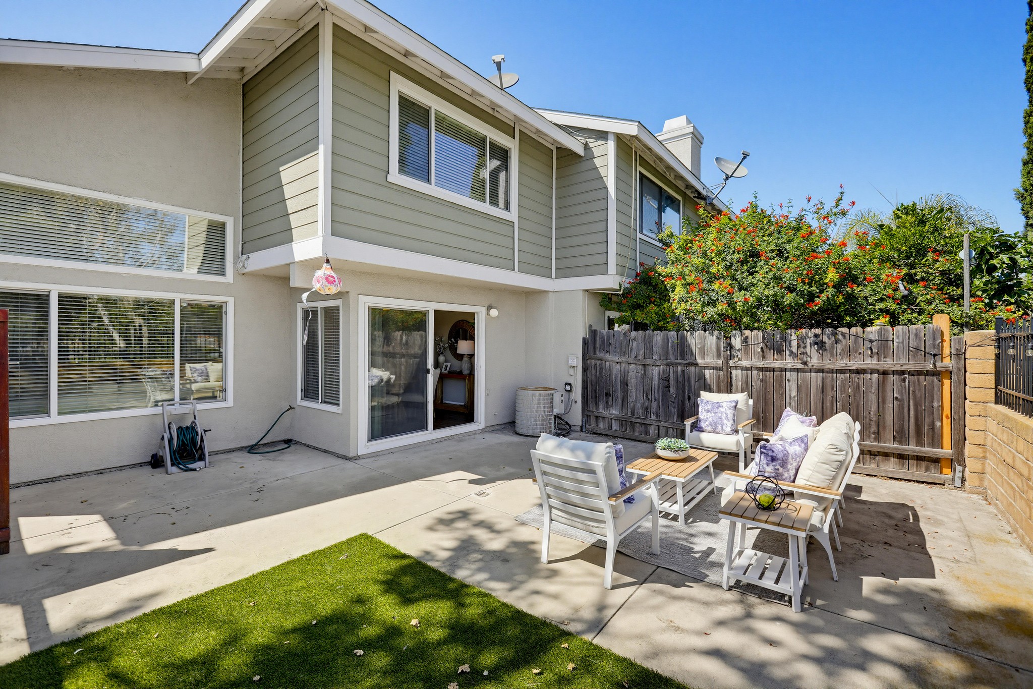 Virtual tour photo 48 of 76 for 22166 Summit Hill Dr #1