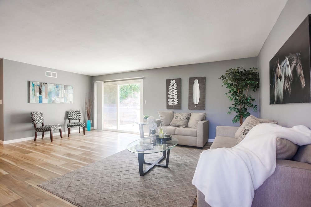 Virtual tour photo 9 of 52 for 2218 Bluebird St