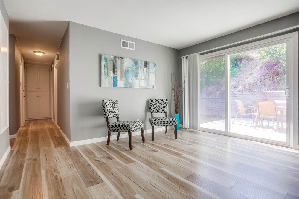 Virtual tour photo 11 of 52 for 2218 Bluebird St