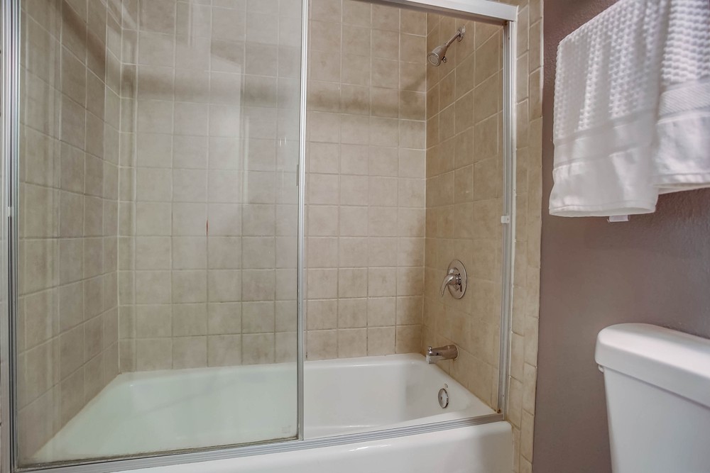 Virtual tour photo 39 of 52 for 2218 Bluebird St