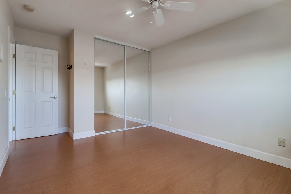 Virtual tour photo 19 of 20 for 2219 Burroughs St UNIT 19