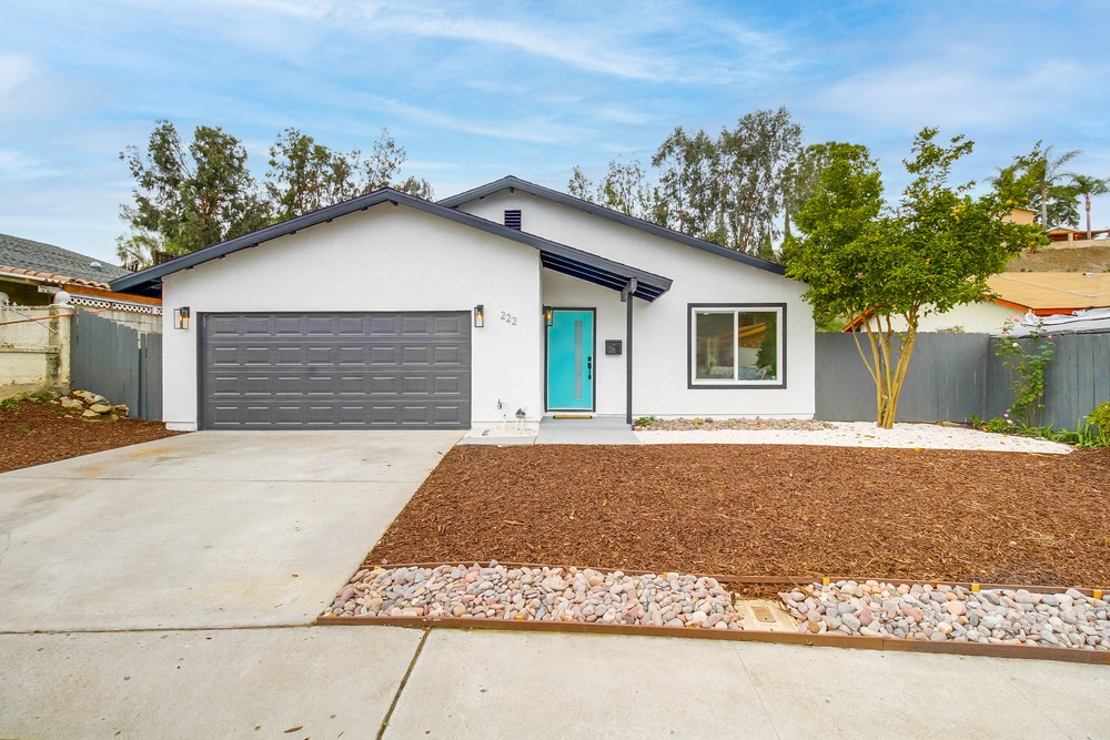 Virtual tour photo 1 of 59 for 222 Deep Dell Rd