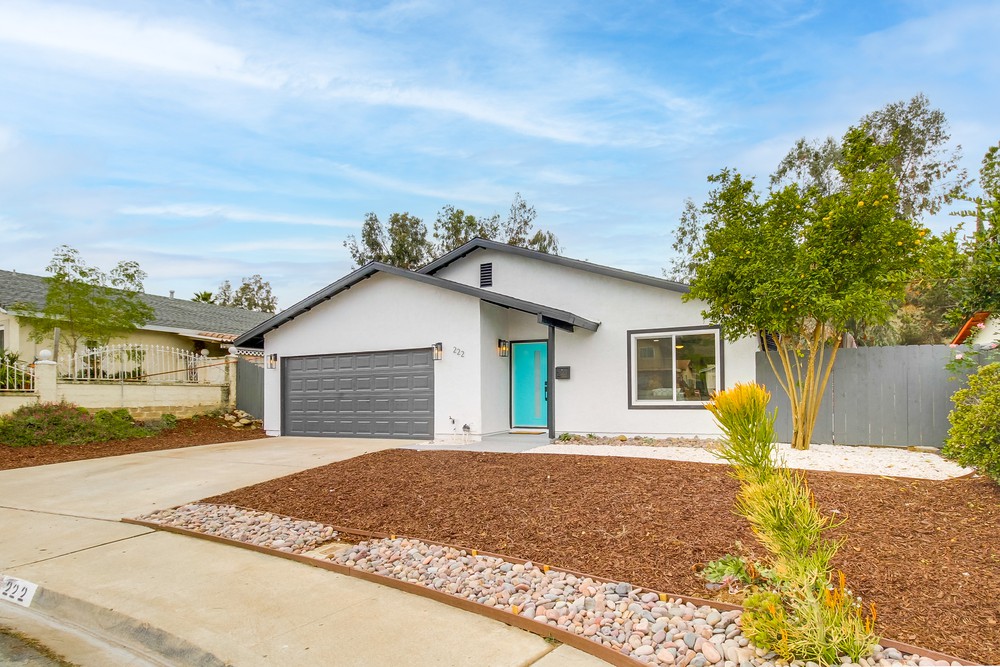 Virtual tour photo 3 of 59 for 222 Deep Dell Rd