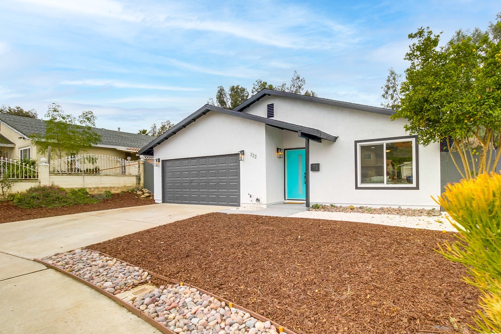 Virtual tour photo 4 of 59 for 222 Deep Dell Rd