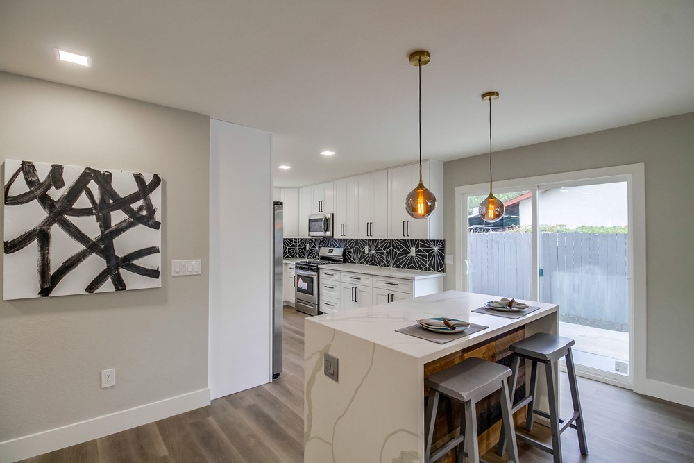 Virtual tour photo 15 of 59 for 222 Deep Dell Rd