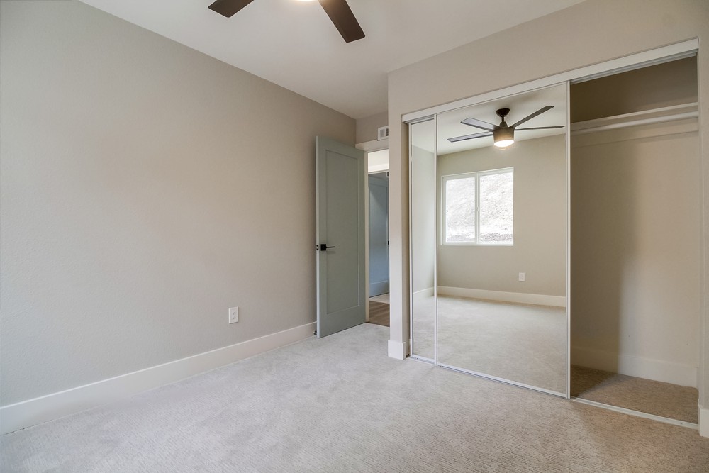 Virtual tour photo 43 of 59 for 222 Deep Dell Rd