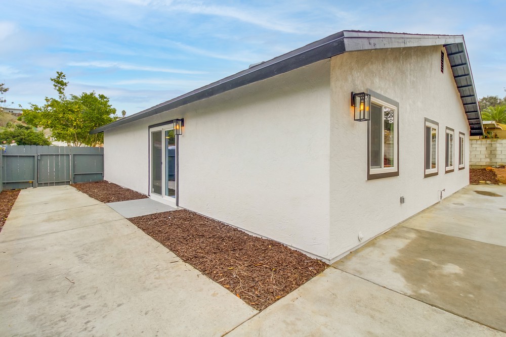 Virtual tour photo 50 of 59 for 222 Deep Dell Rd