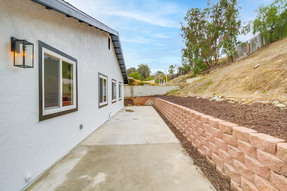 Virtual tour photo 51 of 59 for 222 Deep Dell Rd