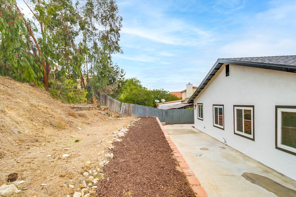 Virtual tour photo 55 of 59 for 222 Deep Dell Rd