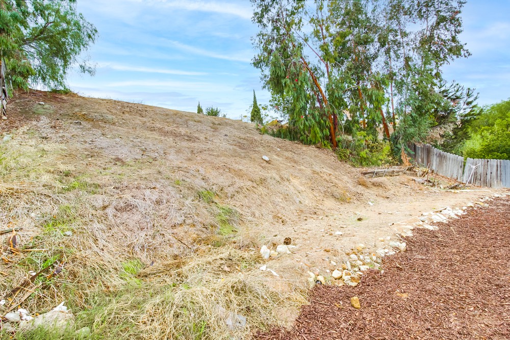 Virtual tour photo 58 of 59 for 222 Deep Dell Rd
