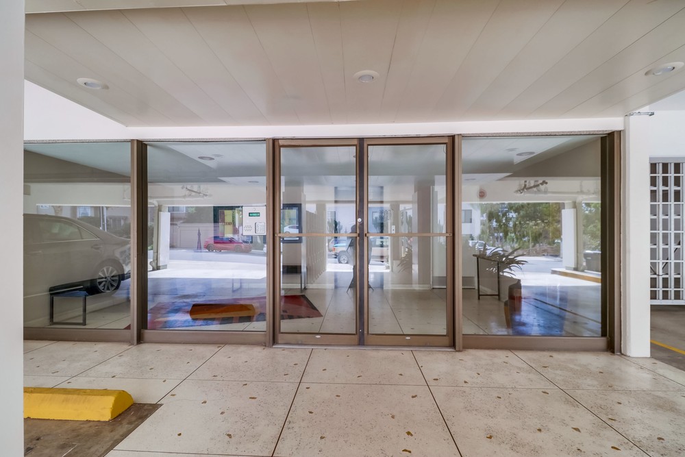 Virtual tour photo 8 of 50 for 222 Quince Street # 1B