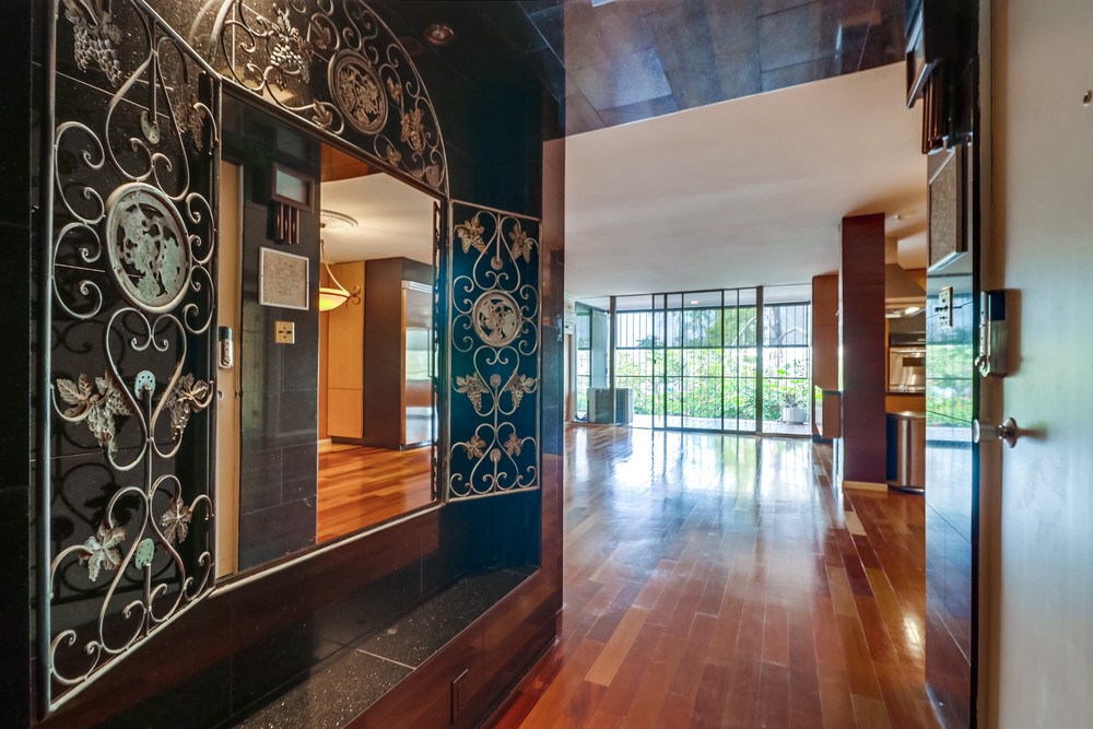 Virtual tour photo 9 of 50 for 222 Quince Street # 1B