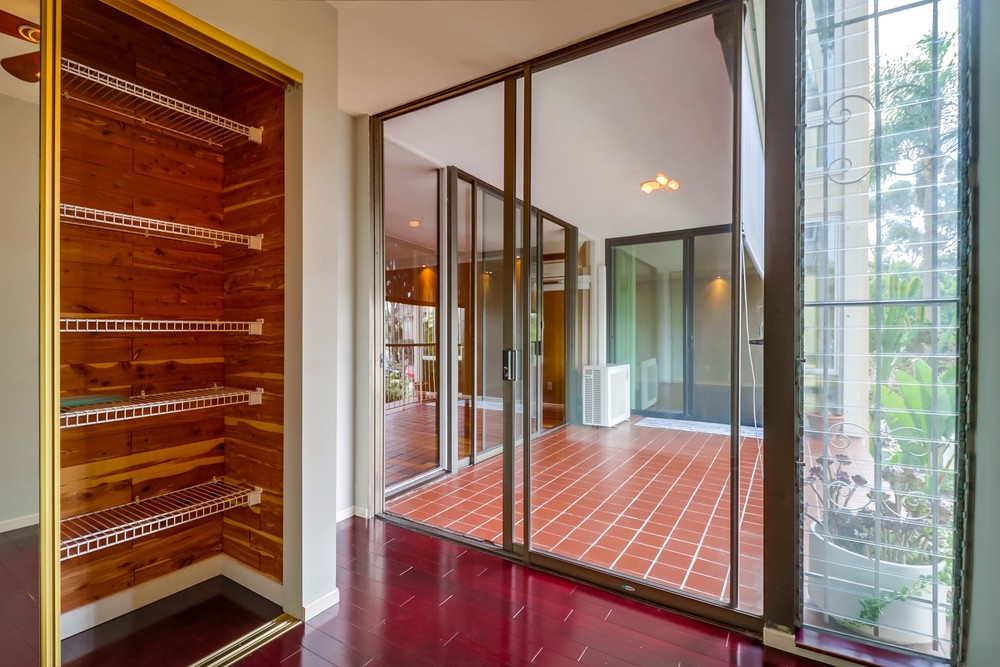 Virtual tour photo 23 of 50 for 222 Quince Street # 1B