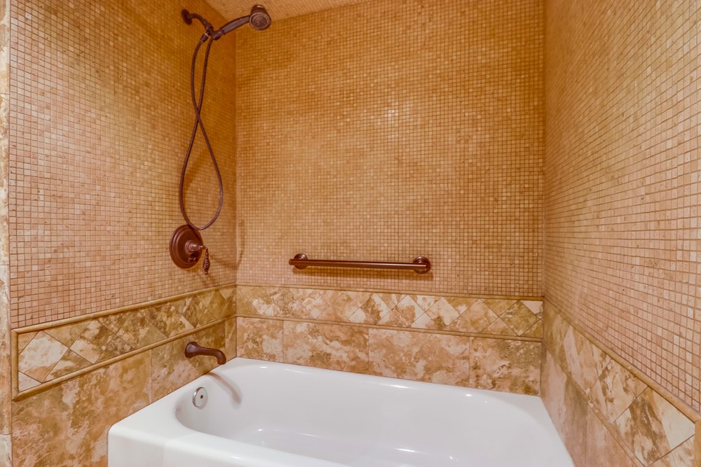 Virtual tour photo 31 of 50 for 222 Quince Street # 1B