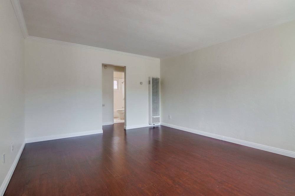 Virtual tour photo 12 of 29 for 2220 1/2 Grand Ave