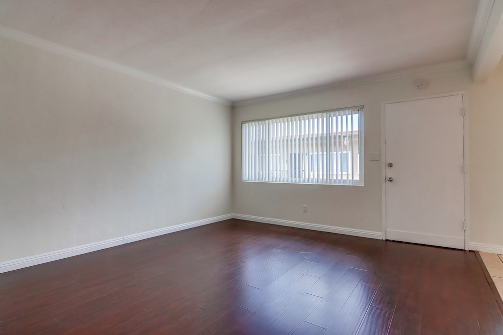 Virtual tour photo 15 of 29 for 2220 1/2 Grand Ave