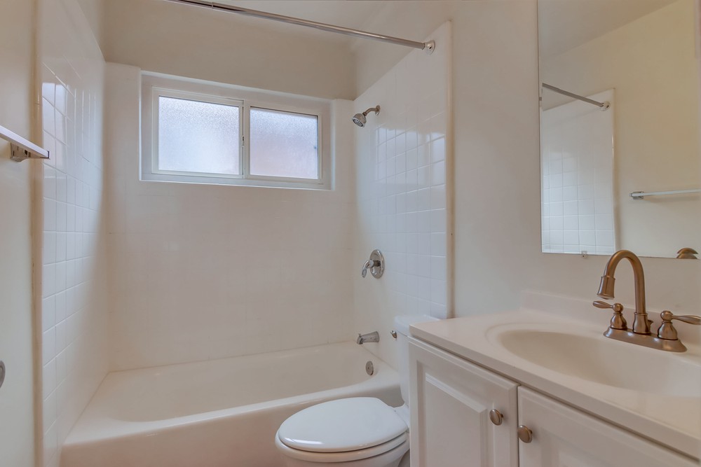 Virtual tour photo 29 of 29 for 2220 1/2 Grand Ave
