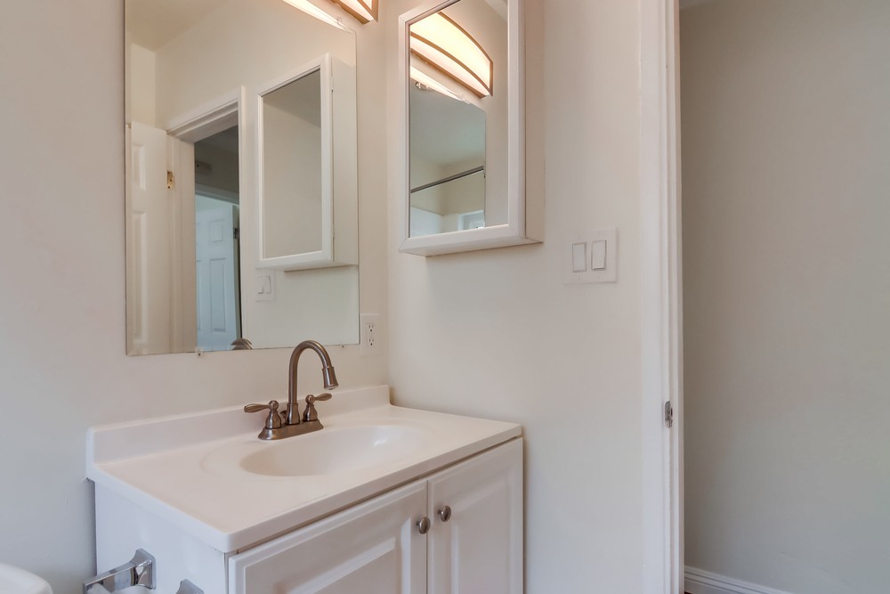 Virtual tour photo 30 of 29 for 2220 1/2 Grand Ave