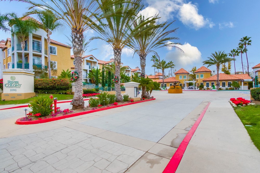 Virtual tour photo 3 of 37 for 2220 Camino De La Reina #111