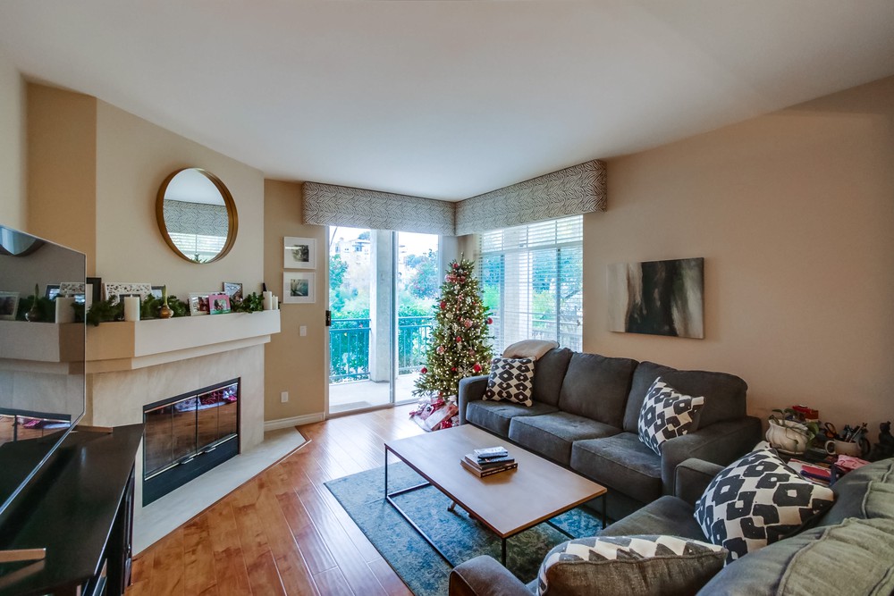 Virtual tour photo 10 of 37 for 2220 Camino De La Reina #111