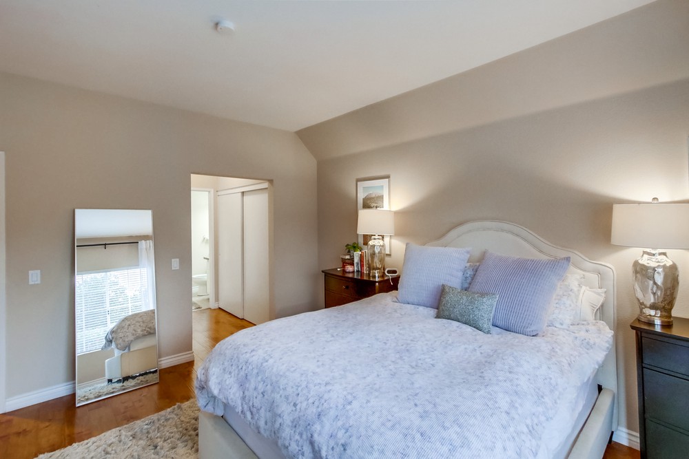Virtual tour photo 23 of 37 for 2220 Camino De La Reina #111