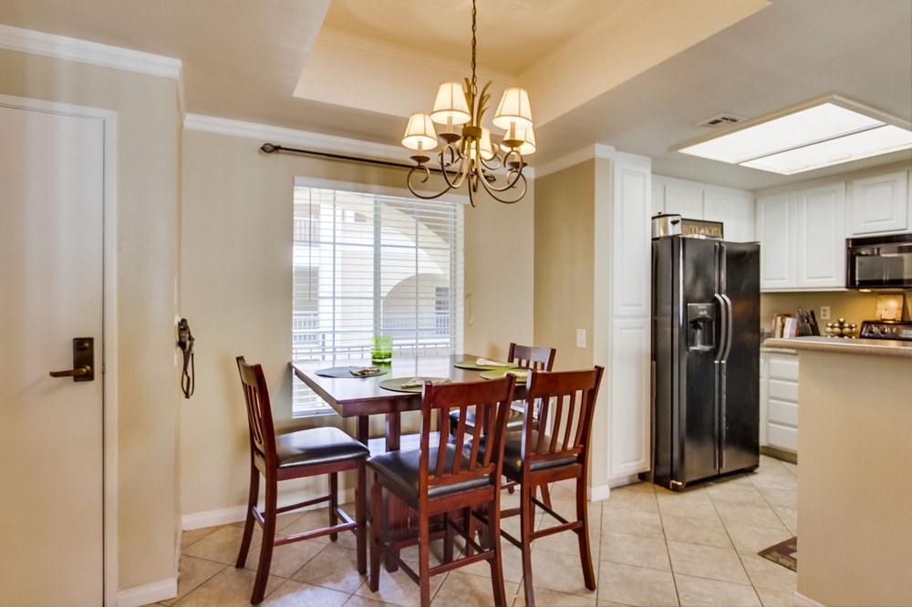 Virtual tour photo 12 of 30 for 2220 Camino De La Reina #206