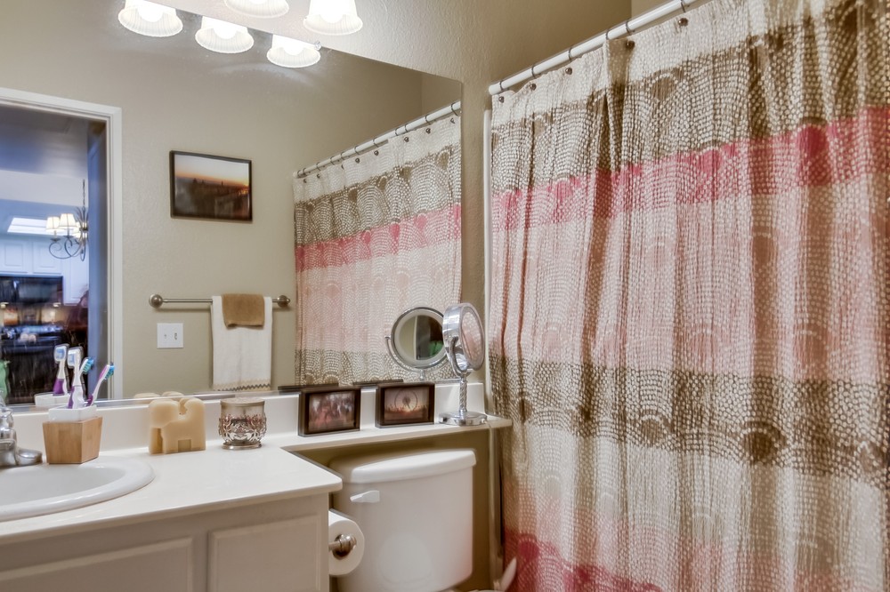Virtual tour photo 27 of 30 for 2220 Camino De La Reina #206
