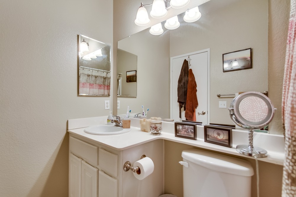 Virtual tour photo 28 of 30 for 2220 Camino De La Reina #206