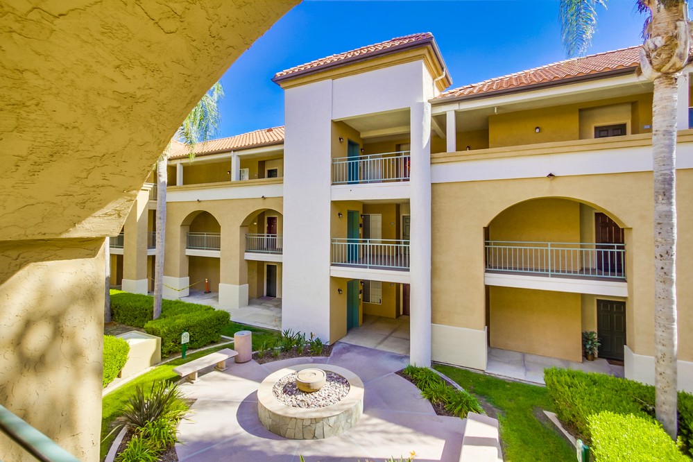 Virtual tour photo 30 of 30 for 2220 Camino De La Reina #206
