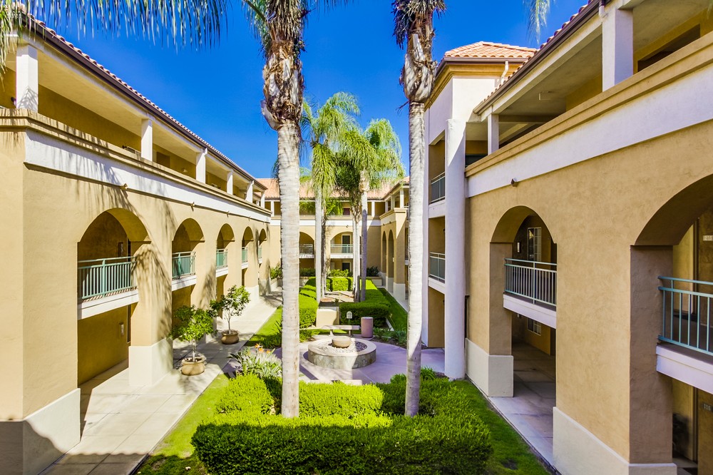 Virtual tour photo 31 of 30 for 2220 Camino De La Reina #206