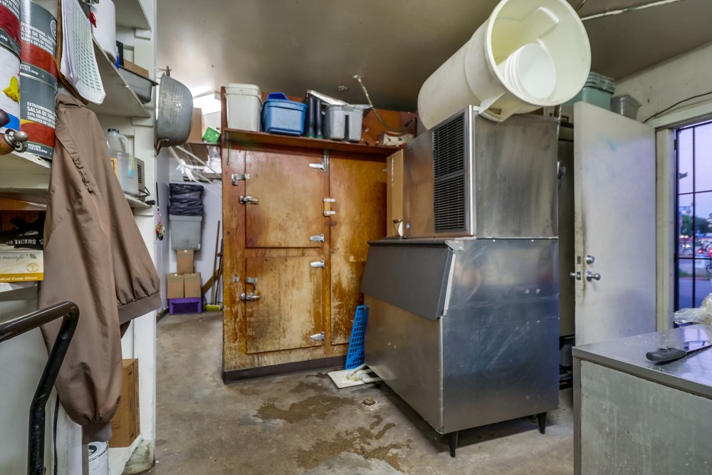 Virtual tour photo 23 of 32 for 2223 El Cajon Blvd