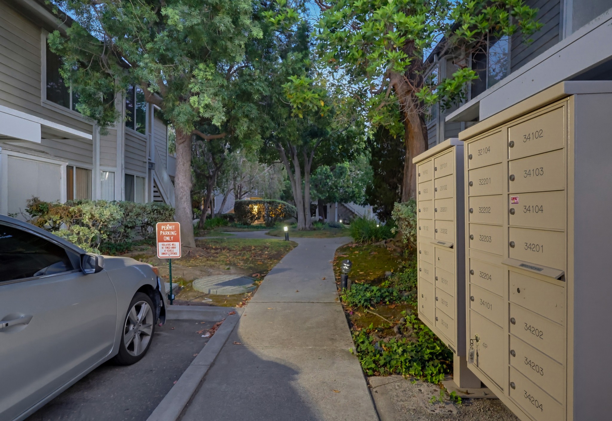 Virtual tour photo 19 of 103 for 22232 S Vermont Ave #104