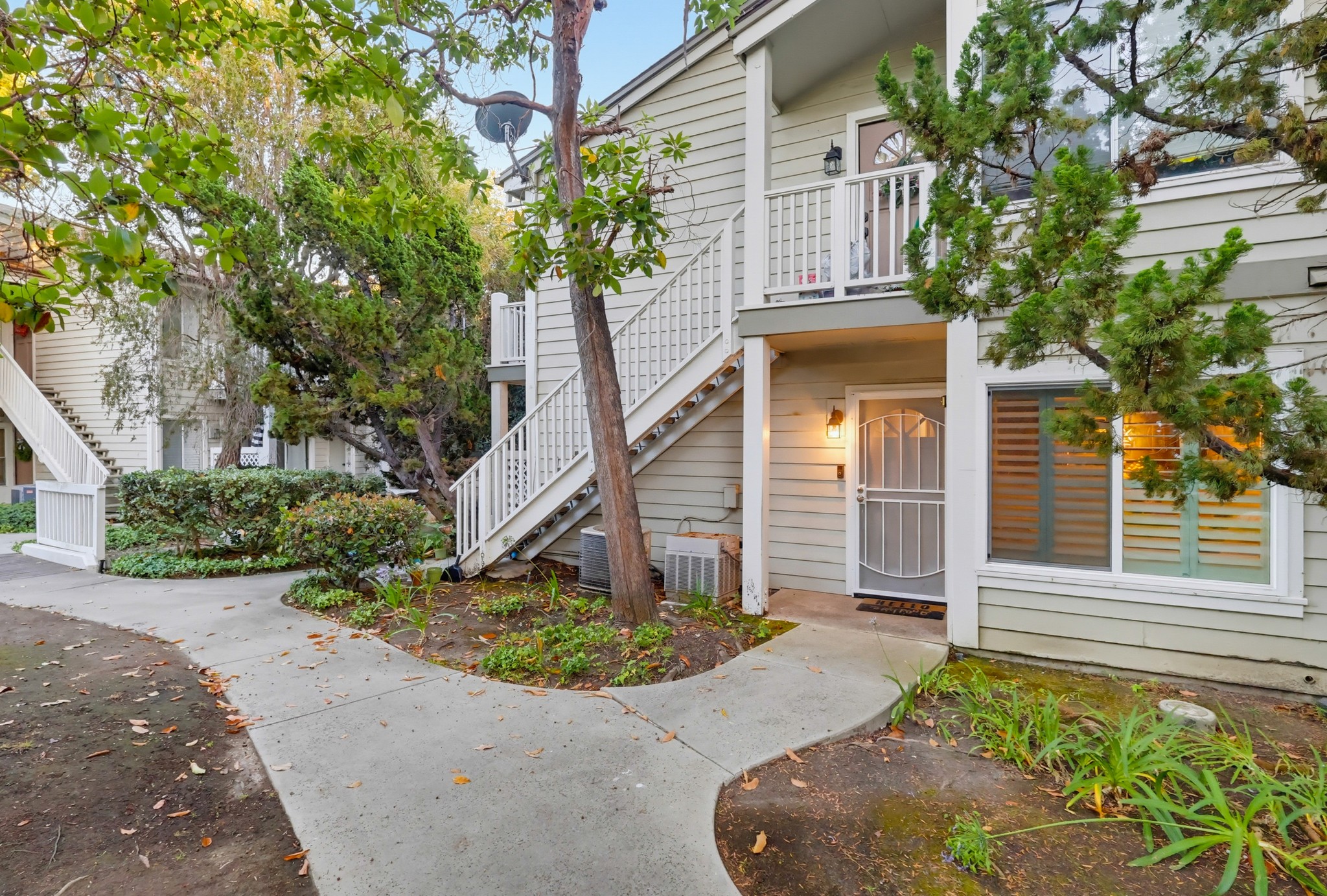 Virtual tour photo 68 of 103 for 22232 S Vermont Ave #104