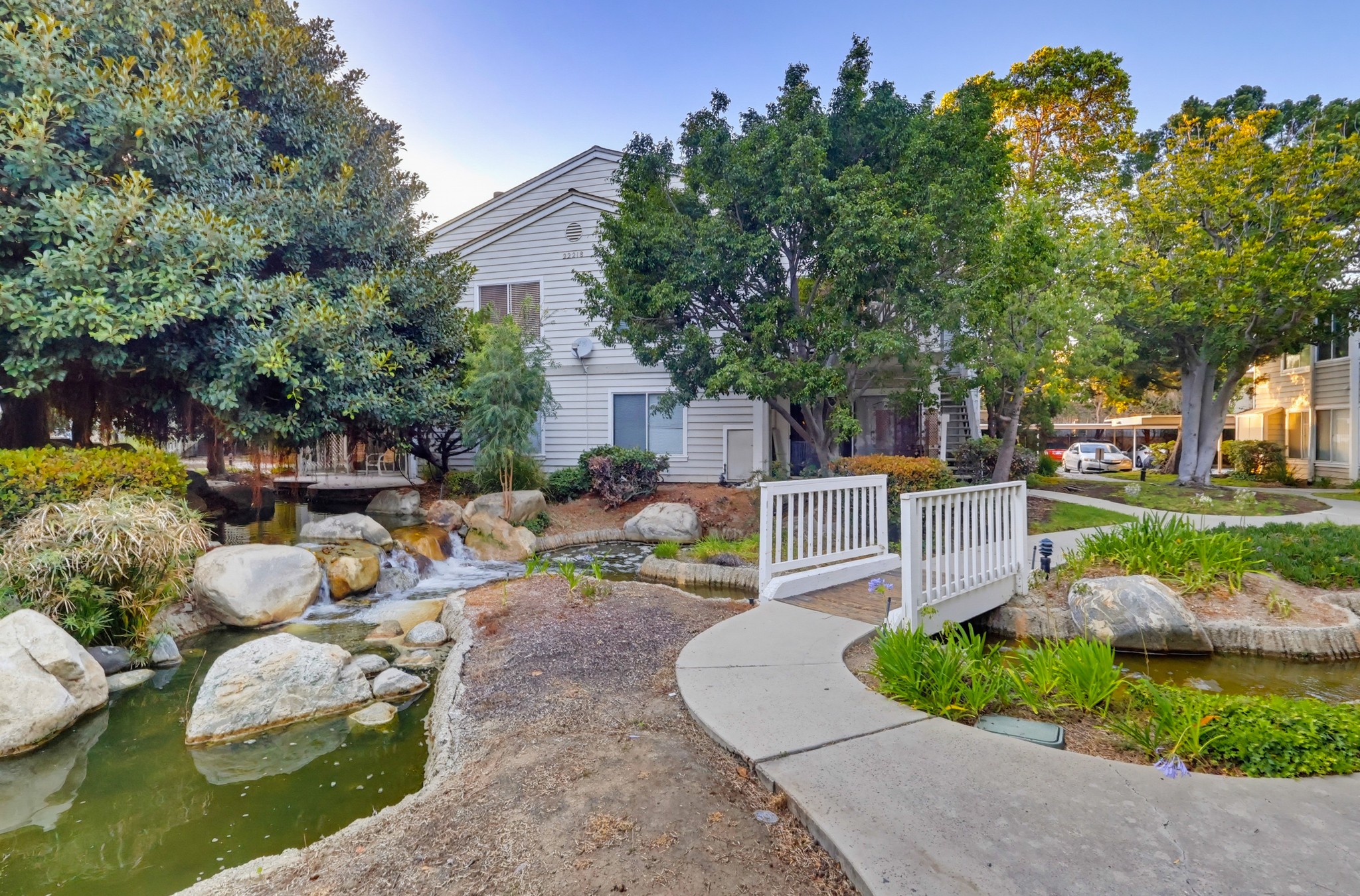 Virtual tour photo 91 of 103 for 22232 S Vermont Ave #104