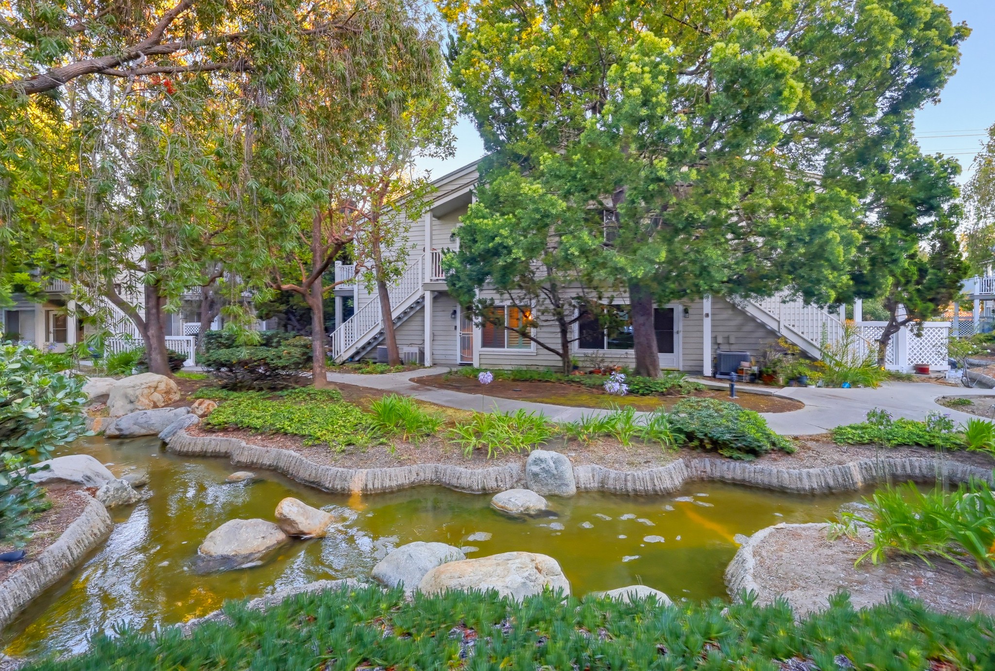 Virtual tour photo 94 of 103 for 22232 S Vermont Ave #104